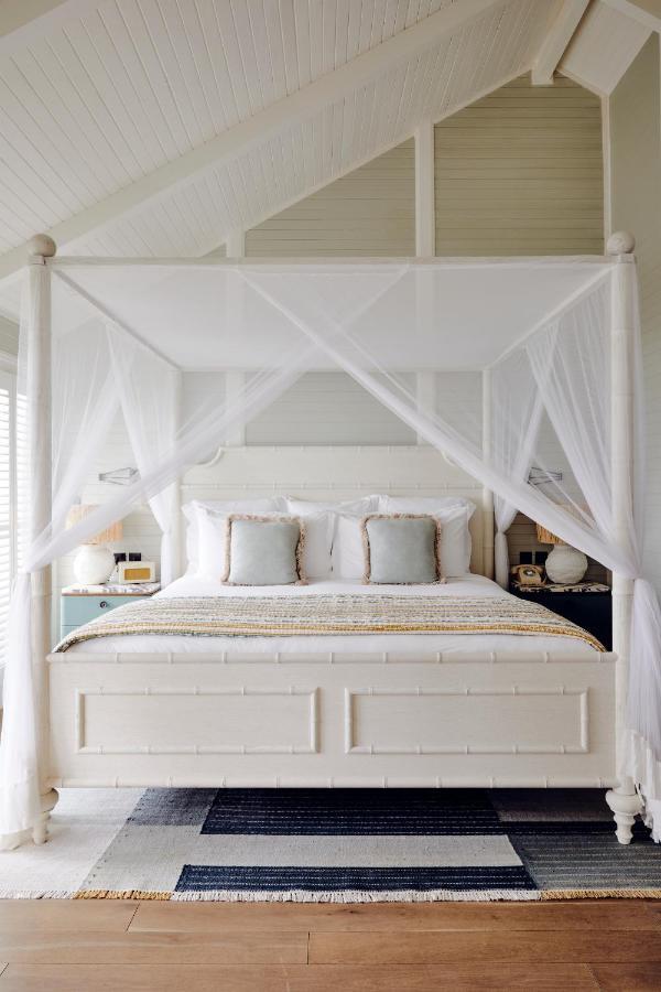 Soho Beach House Canouan Charlestown Экстерьер фото